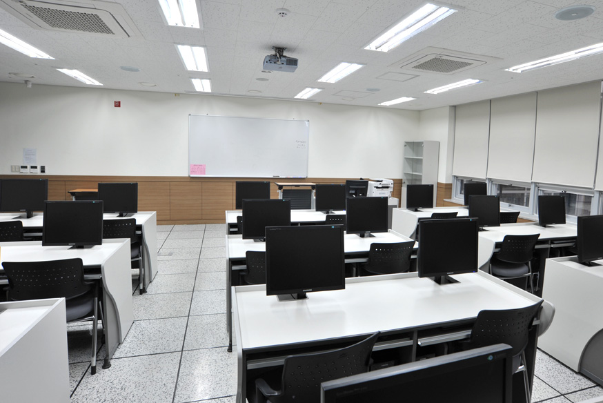 컴퓨터교실 사진